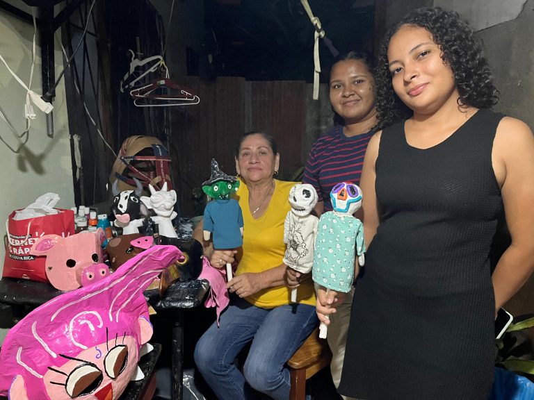 Women sustain the culture of Cañas, but what is needed for them to also make decisions?