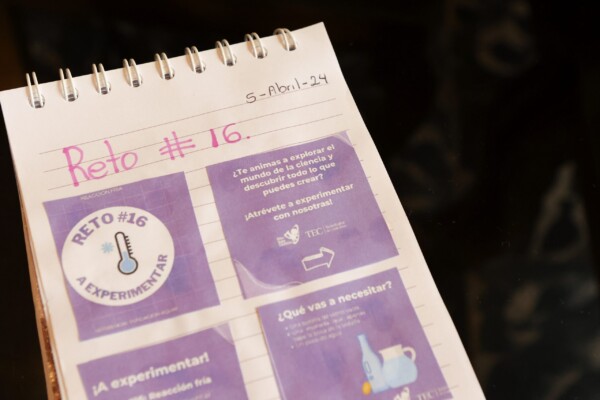 Desde que se crearon estos retos en el 2022, Kemily ha participado en todos con el apoyo de su mamá Jackeline Calderón. Mayela López / El Colectivo 506